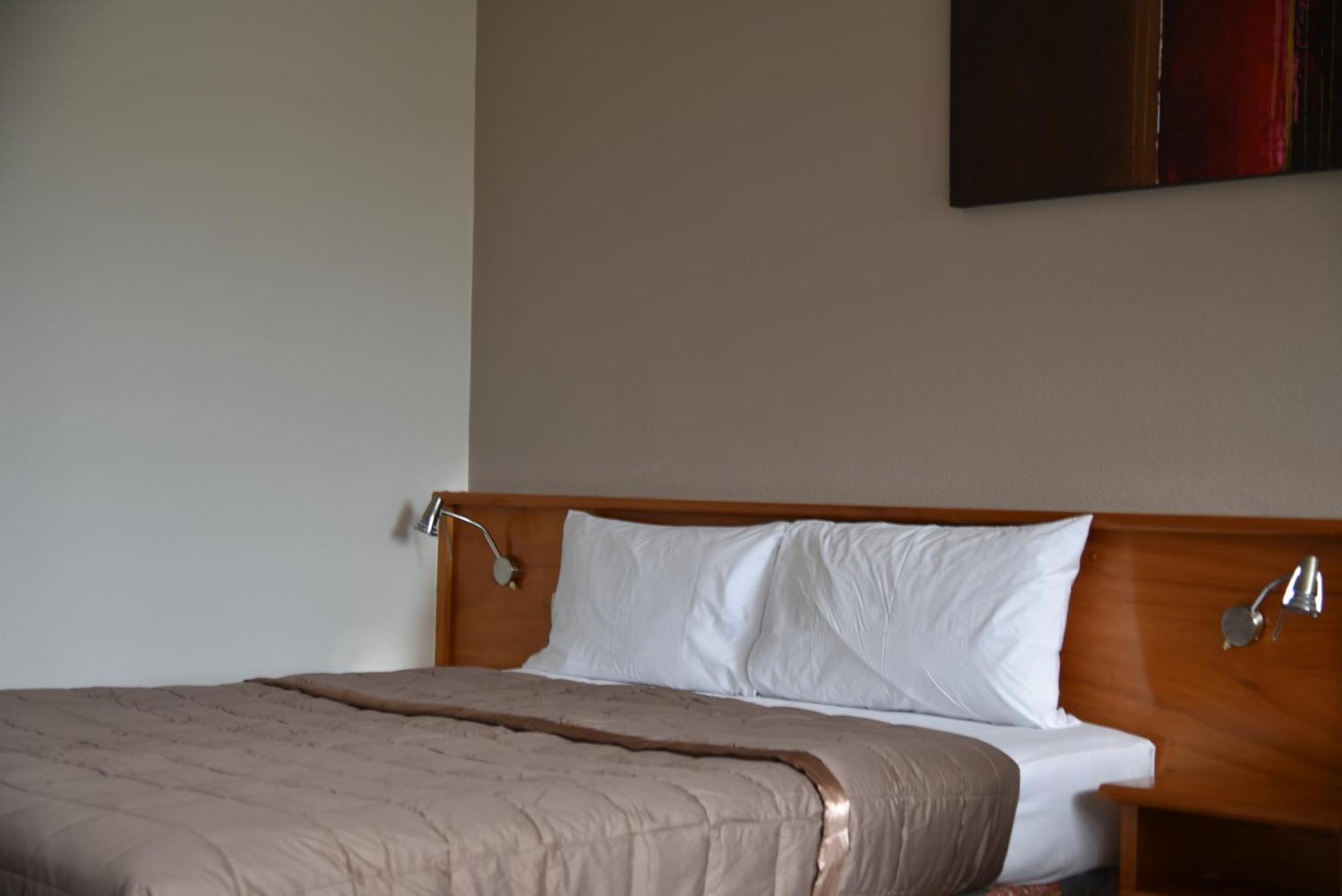 Aotea Lodge 波里鲁瓦 外观 照片