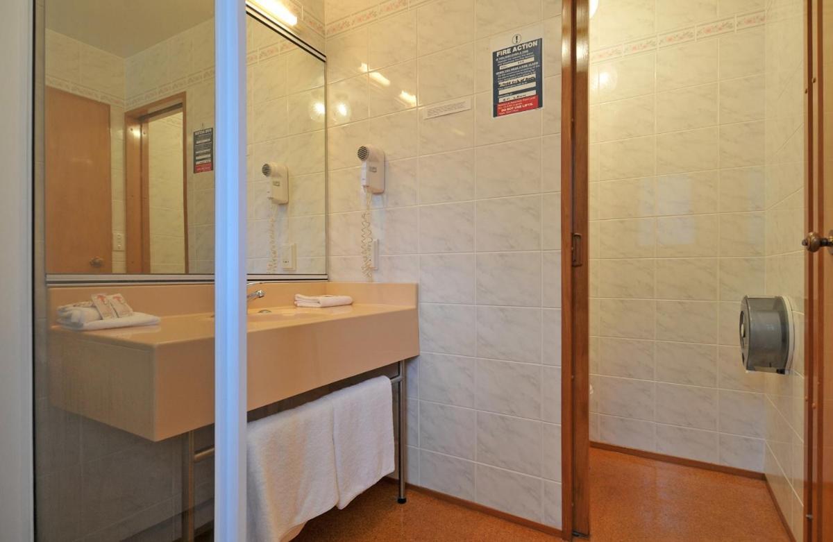 Aotea Lodge 波里鲁瓦 外观 照片