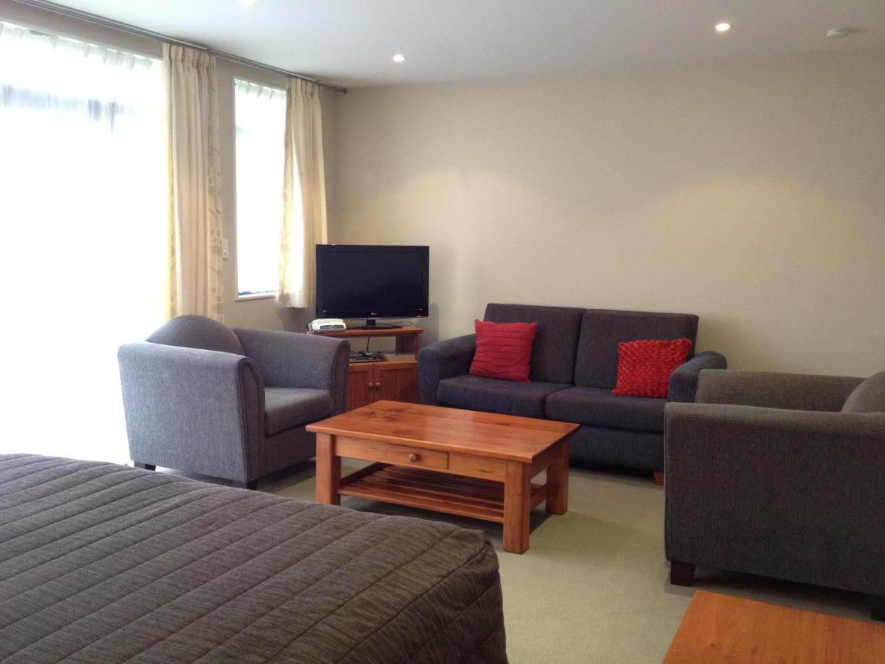 Aotea Lodge 波里鲁瓦 外观 照片